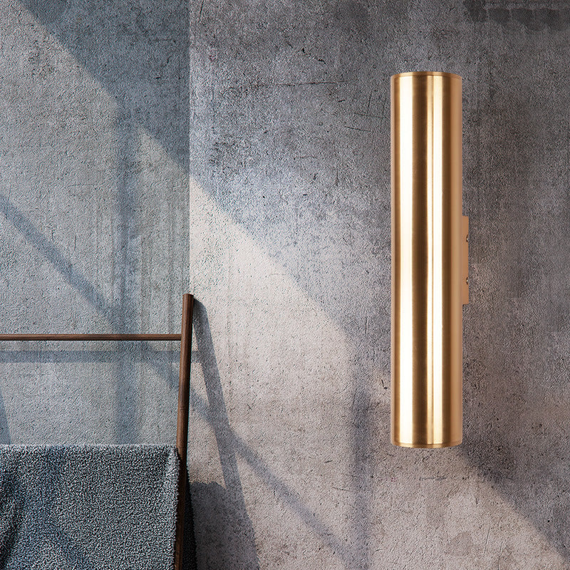 Vintage Iron Wall Lamp – Retro Industrial Style Light