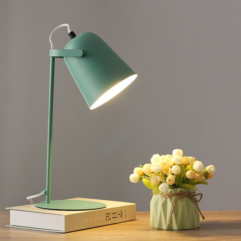 Creative LED Bedside Table Lamp – Modern Bedroom Lighting
